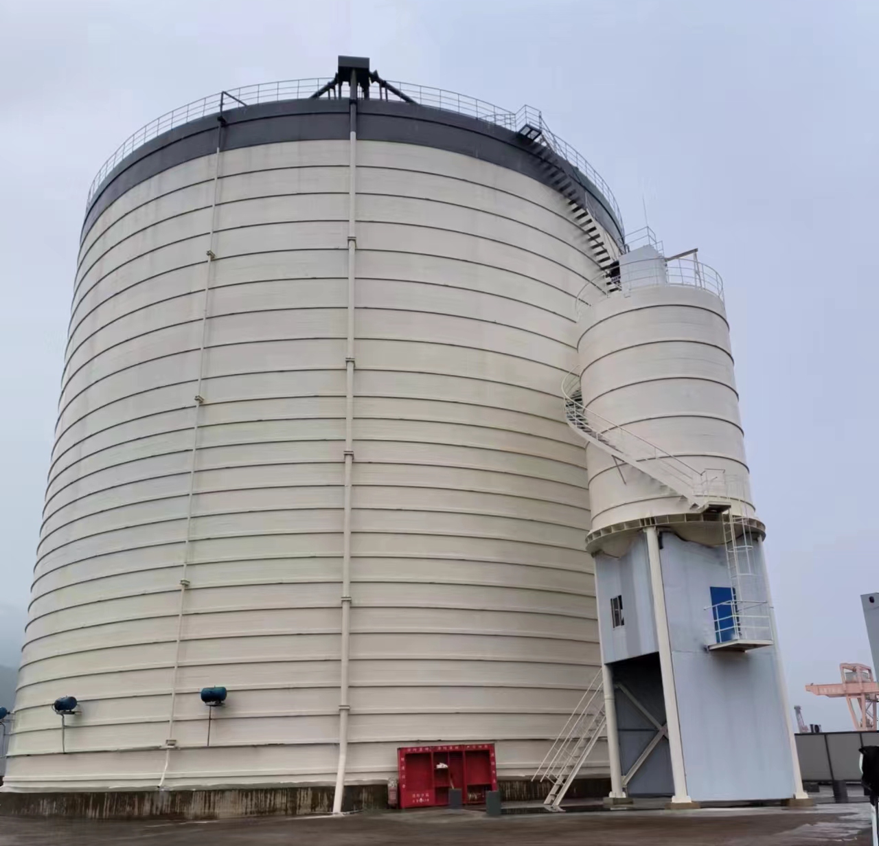 吴江10万吨水泥钢板库